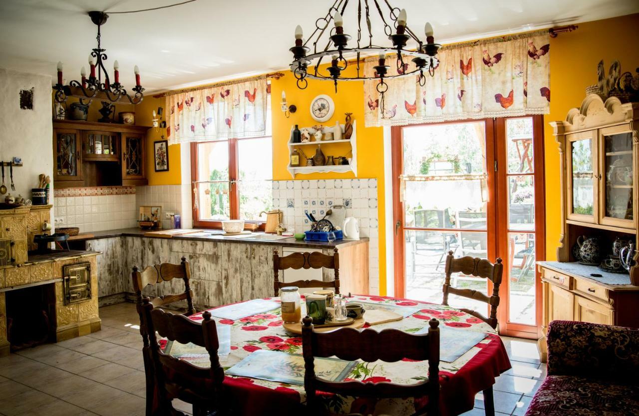 Apartamenty Romanowka Raszow Exteriör bild