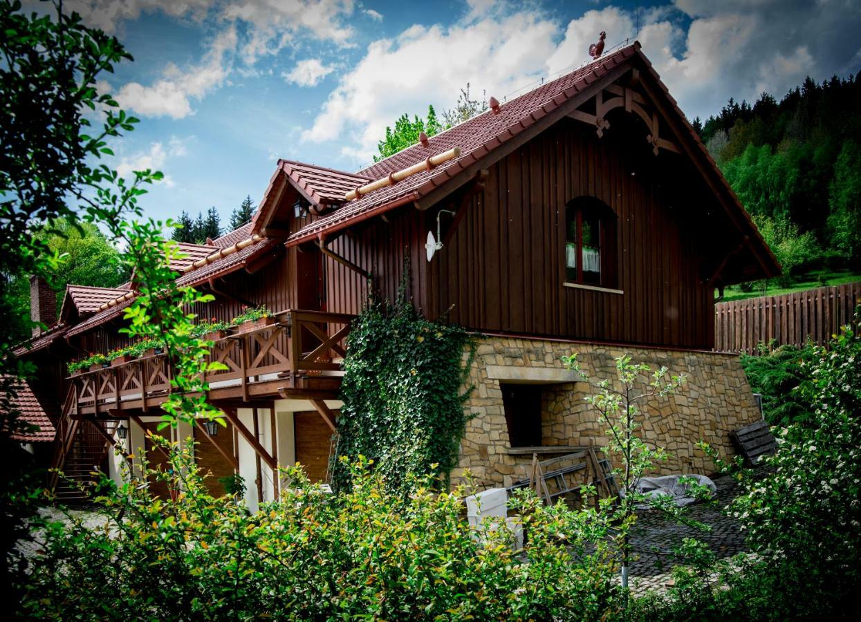 Apartamenty Romanowka Raszow Exteriör bild